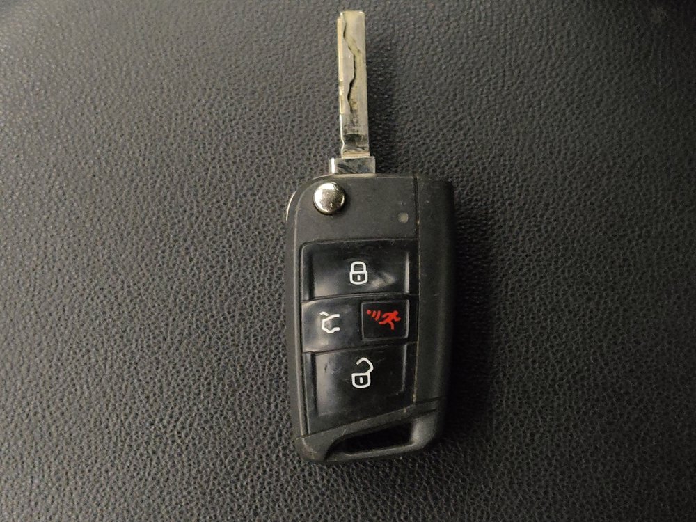Used 2022 Volkswagen Jetta Sport image 32