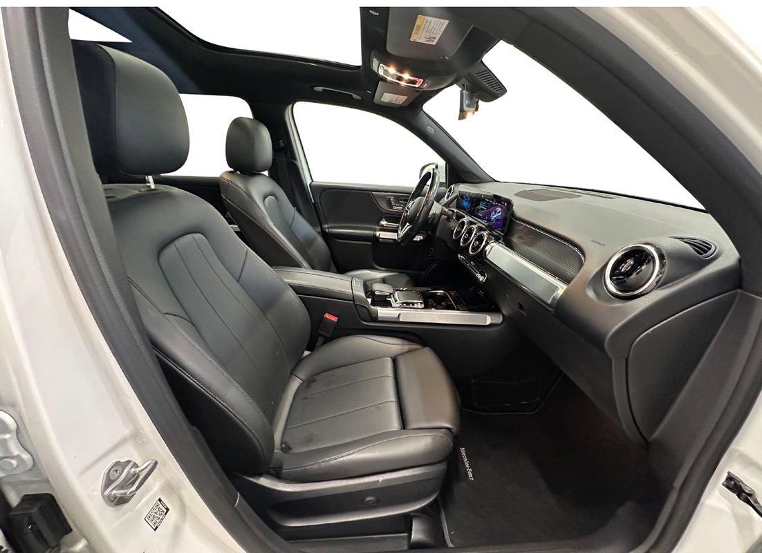 Used 2020 Mercedes-Benz GLB 250 4MATIC image 17
