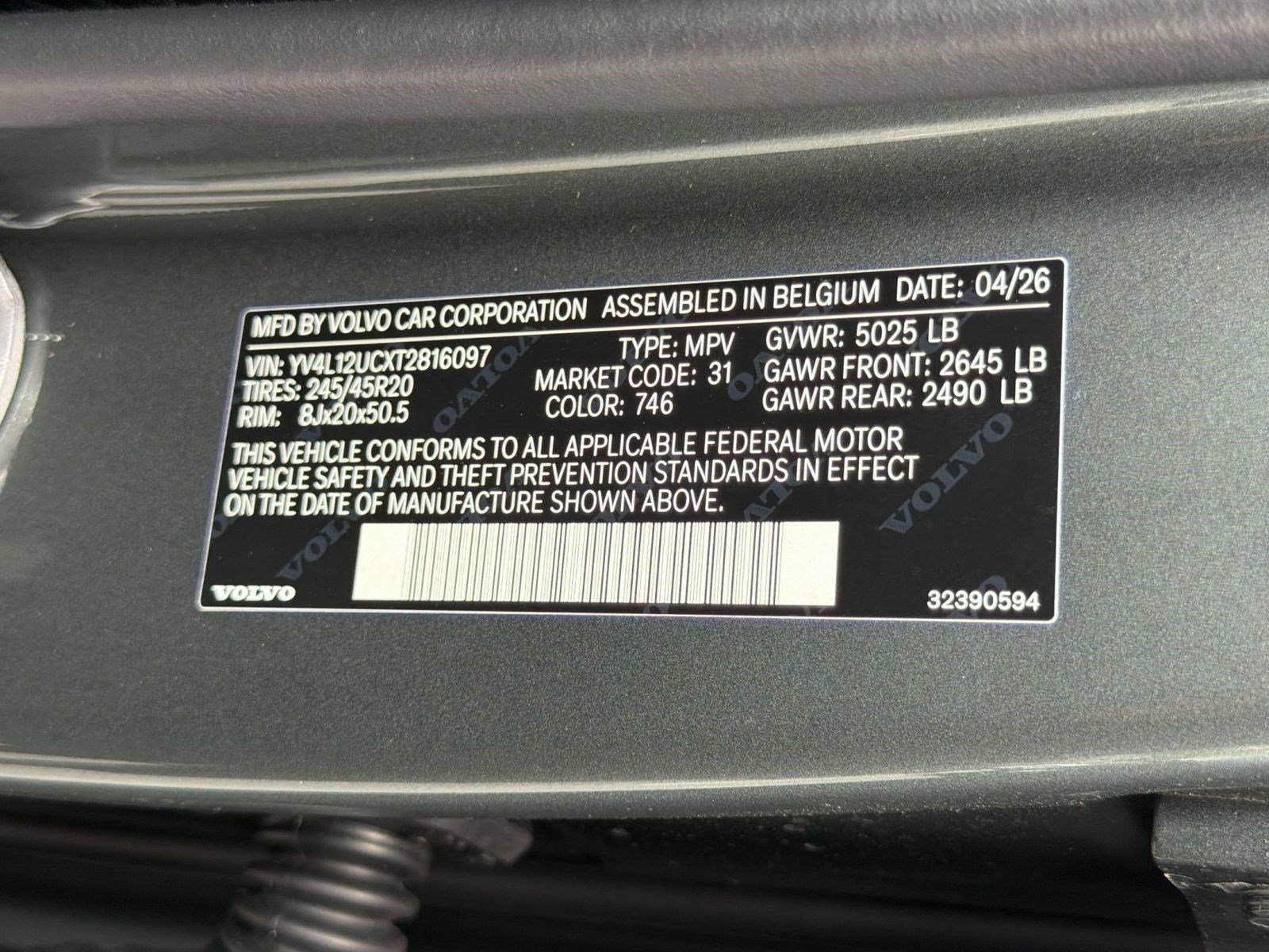 New 2026 Volvo XC40 B5 Plus w/ Climate Package AWD/4WD image 24
