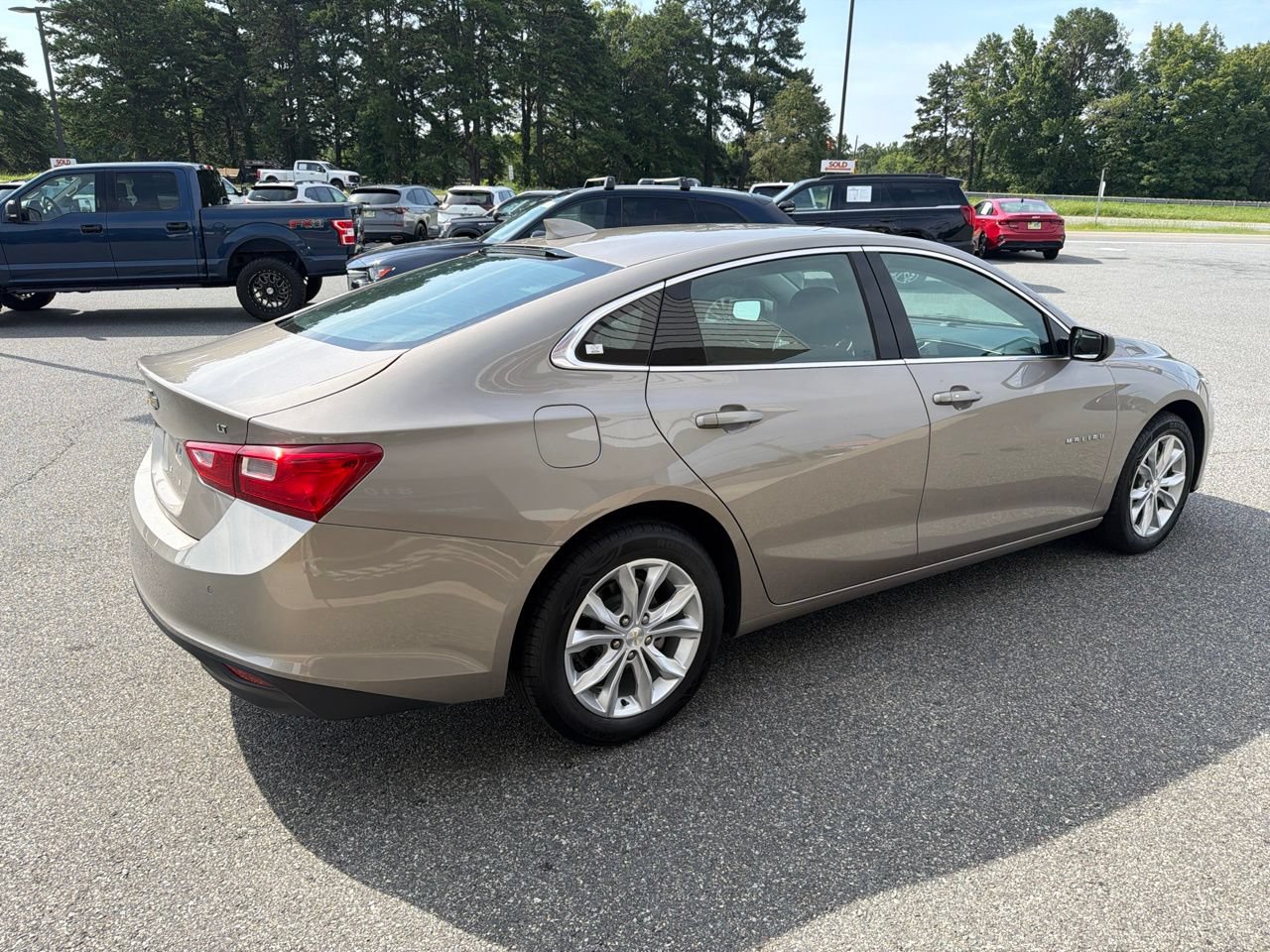 Used 2024 Chevrolet Malibu LT FWD image 10