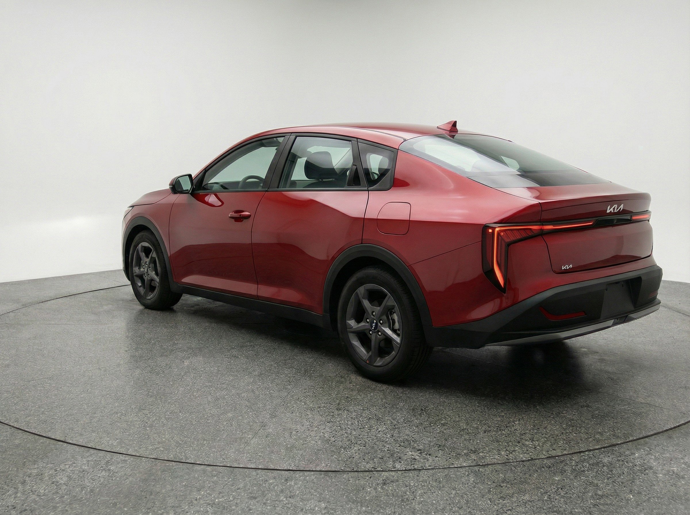 Used 2025 Kia K4 LXS image 6