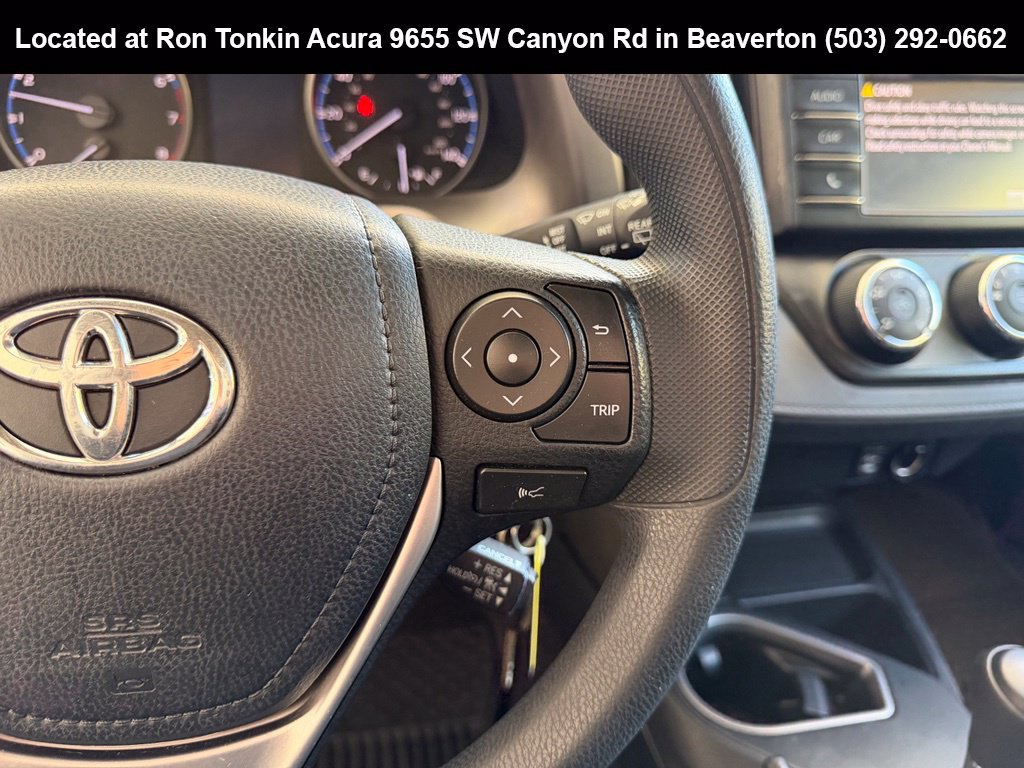Used 2018 Toyota RAV4 LE w/ All Weather Liner Package AWD/4WD image 17