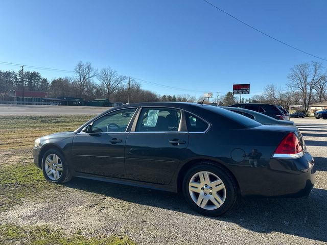 Used 2015 Chevrolet Impala LT w/ LT Sunroof Package FWD image 3
