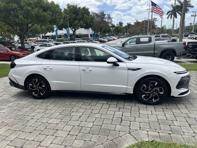 Used 2025 Hyundai Sonata SEL FWD image 32
