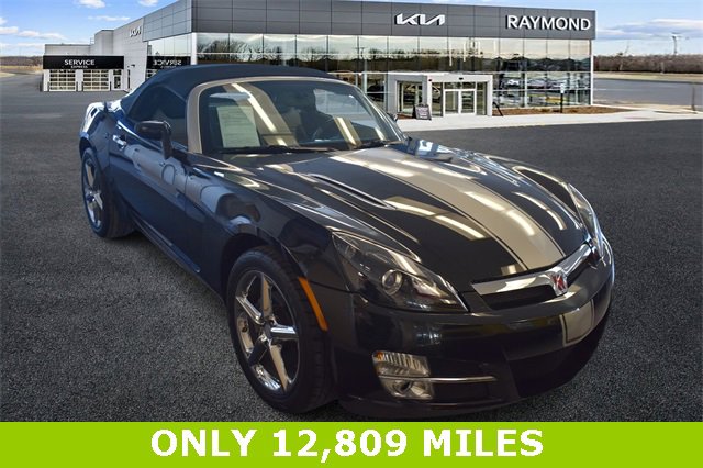 Used 2008 Saturn Sky Carbon Flash