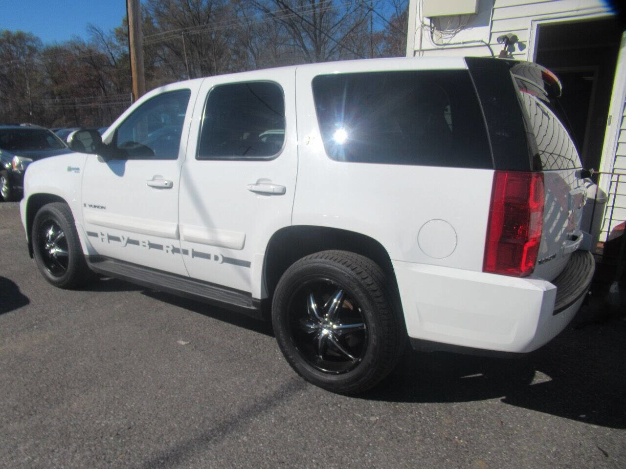 Used 2009 GMC Yukon 4WD Hybrid image 6