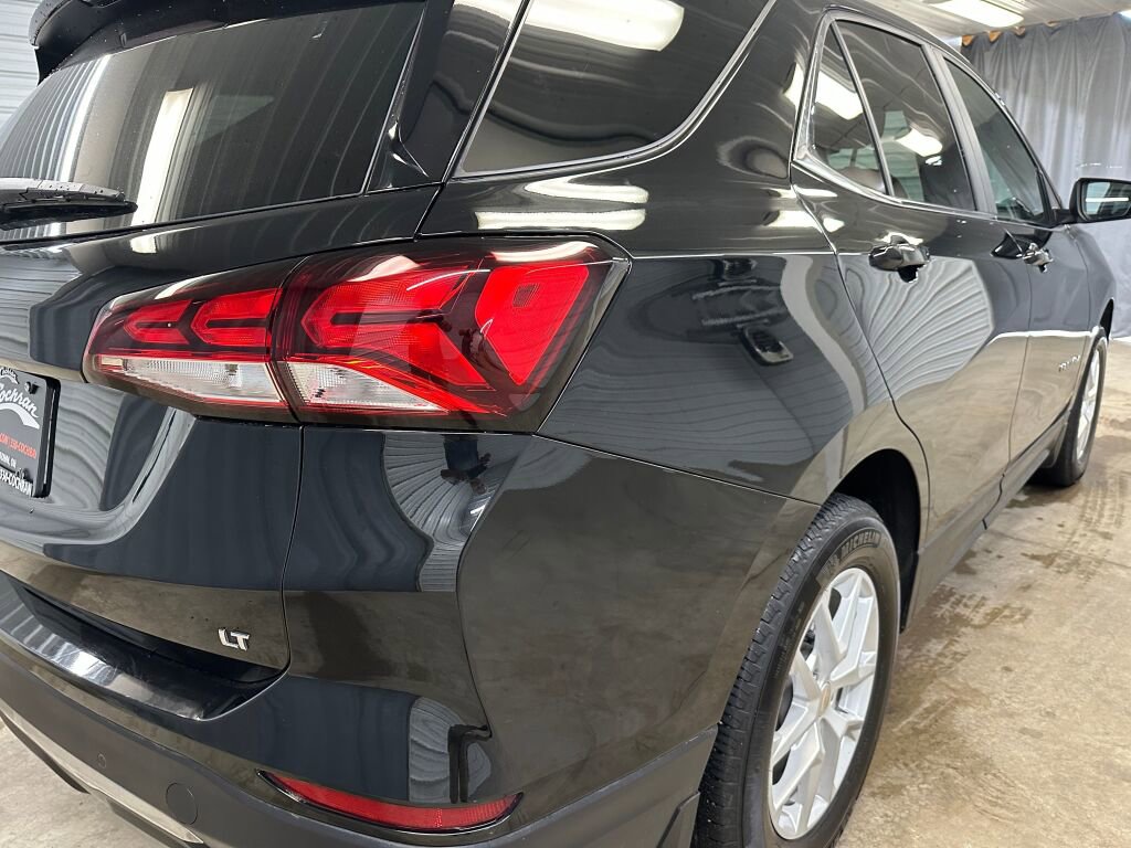 Certified 2024 Chevrolet Equinox LT w/ LPO, Floor Liner Package image 25
