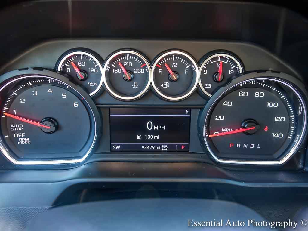 Used 2020 Chevrolet Silverado 1500 LT w/ Convenience Package AWD/4WD image 17