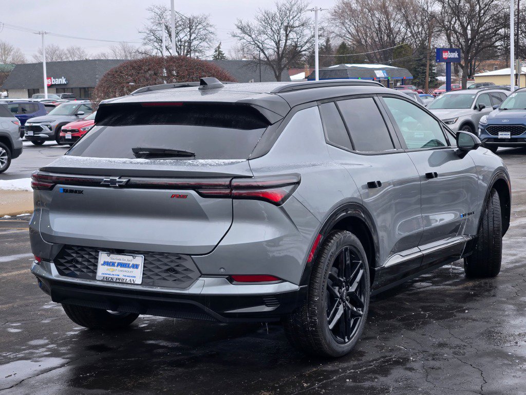 New 2026 Chevrolet Equinox EV RS image 10