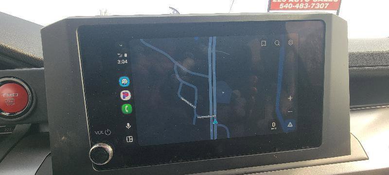 Used 2025 Toyota Tacoma TRD Off-Road image 12