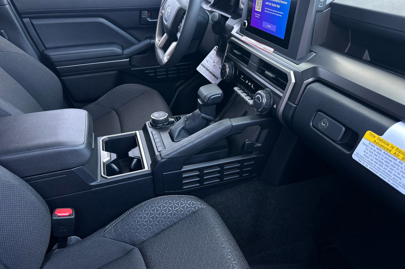 Certified 2026 Toyota 4Runner SR5 AWD/4WD image 17
