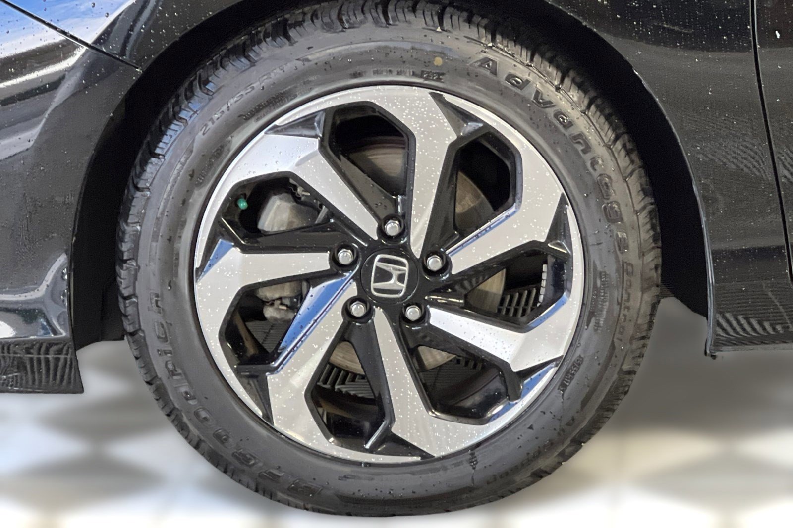 Used 2017 Honda Accord EX-L image 11