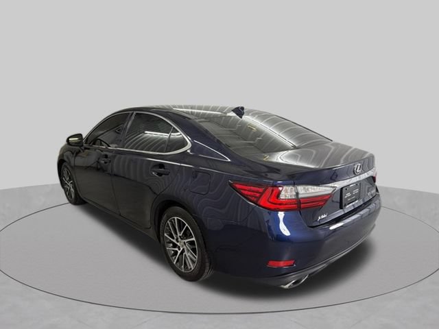 Used 2018 Lexus ES 350 w/ Luxury Package w/Wood Trim FWD image 8