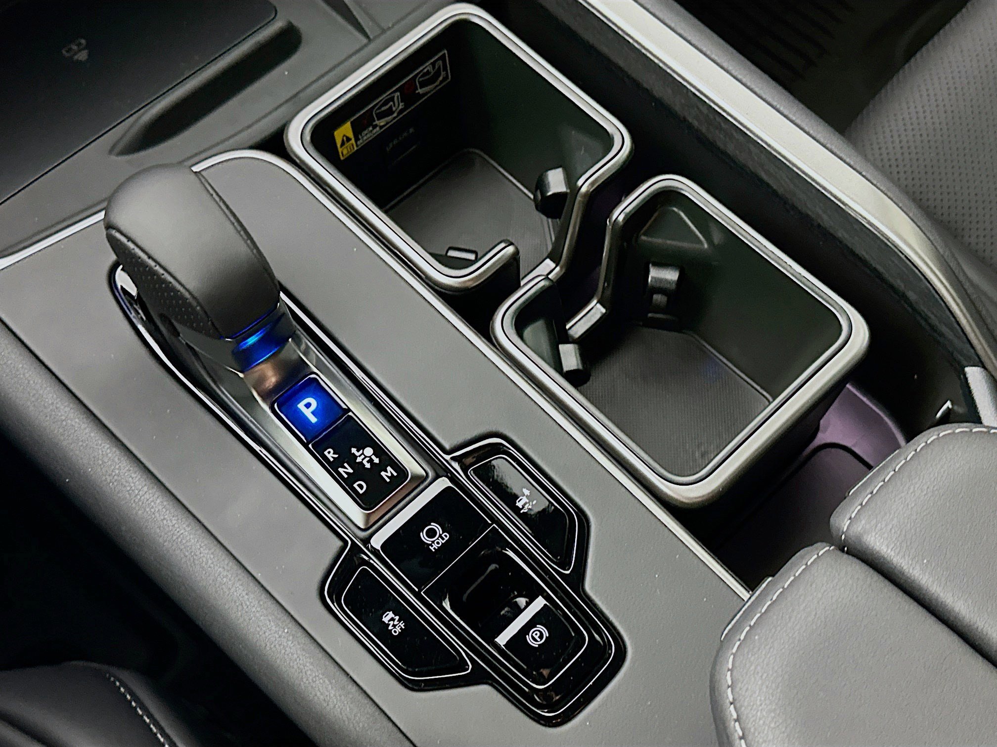 New 2026 Lexus TX 500h AWD image 17