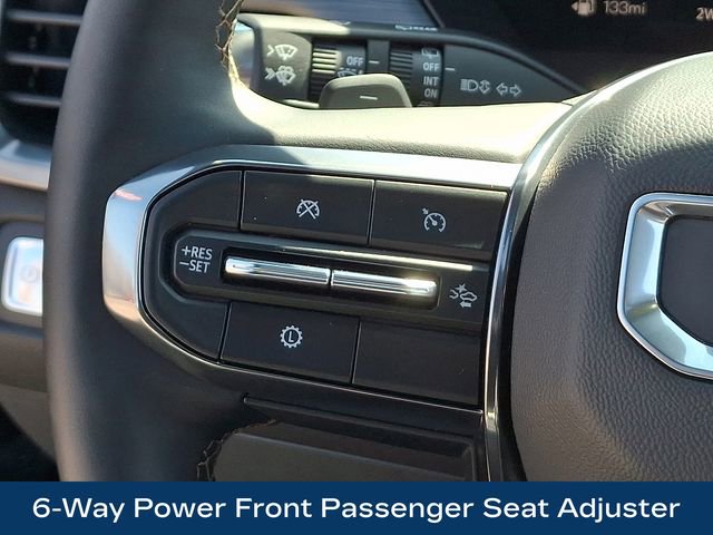 Used 2025 GMC Acadia AT4 AWD/4WD image 7