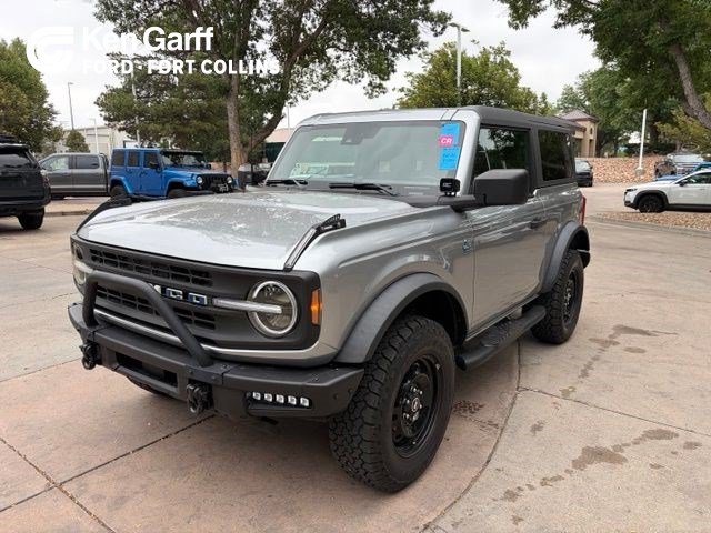 Used 2021 Ford Bronco Black Diamond AWD/4WD image 1
