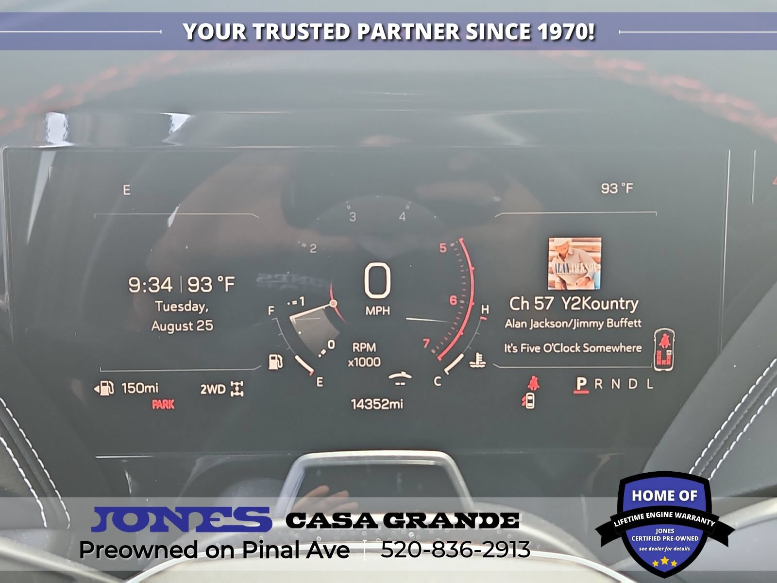 Used 2025 GMC Yukon AT4 Ultimate w/ LPO, Floor Liner Package AWD/4WD image 10