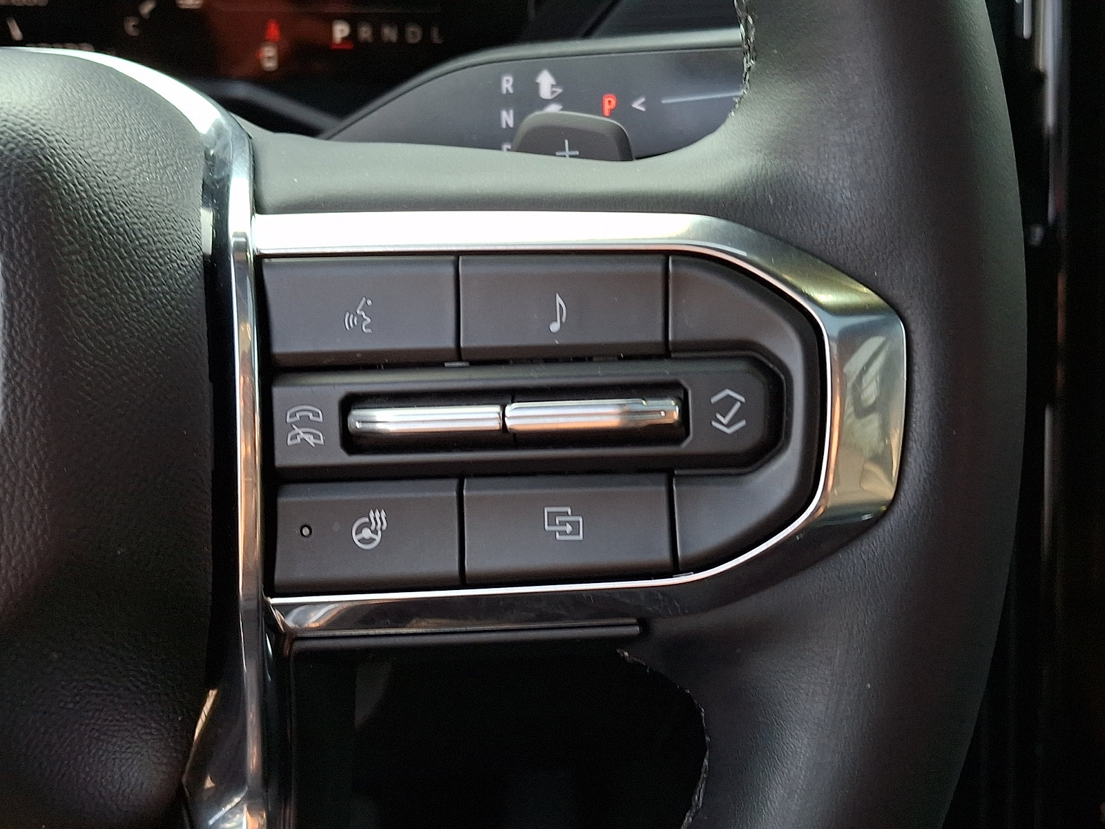 Certified 2024 GMC Acadia Elevation AWD/4WD image 23