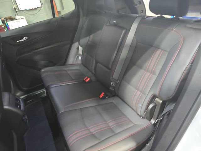Used 2023 Chevrolet Equinox RS AWD/4WD image 16