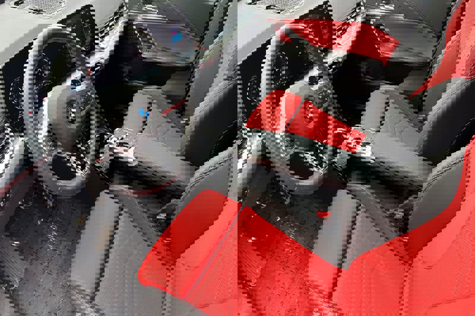 Used 2025 BMW X1 xDrive28i w/ M Sport Package image 11