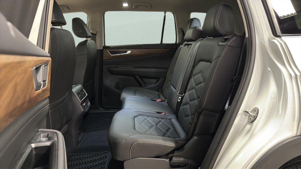 Certified 2026 Volkswagen Atlas SE AWD/4WD image 34