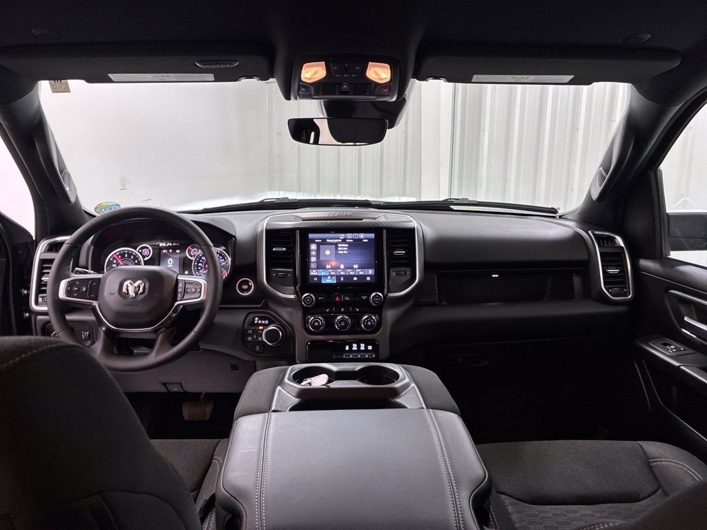 Used 2025 RAM 1500 Big Horn AWD/4WD image 20