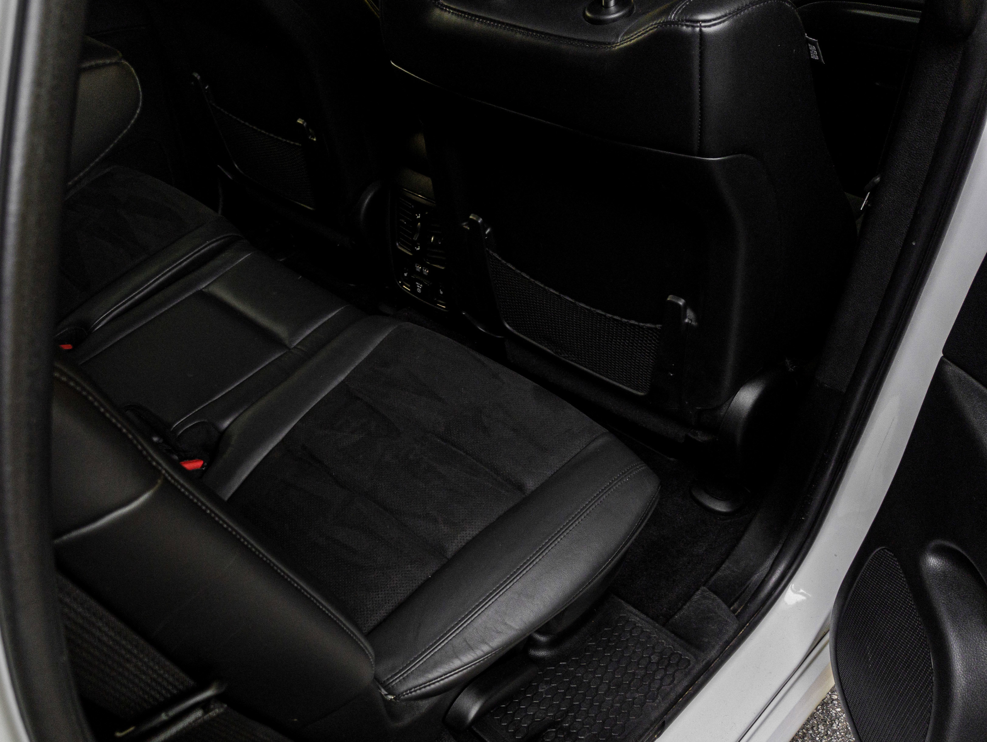 Used 2019 Dodge Durango R/T image 11