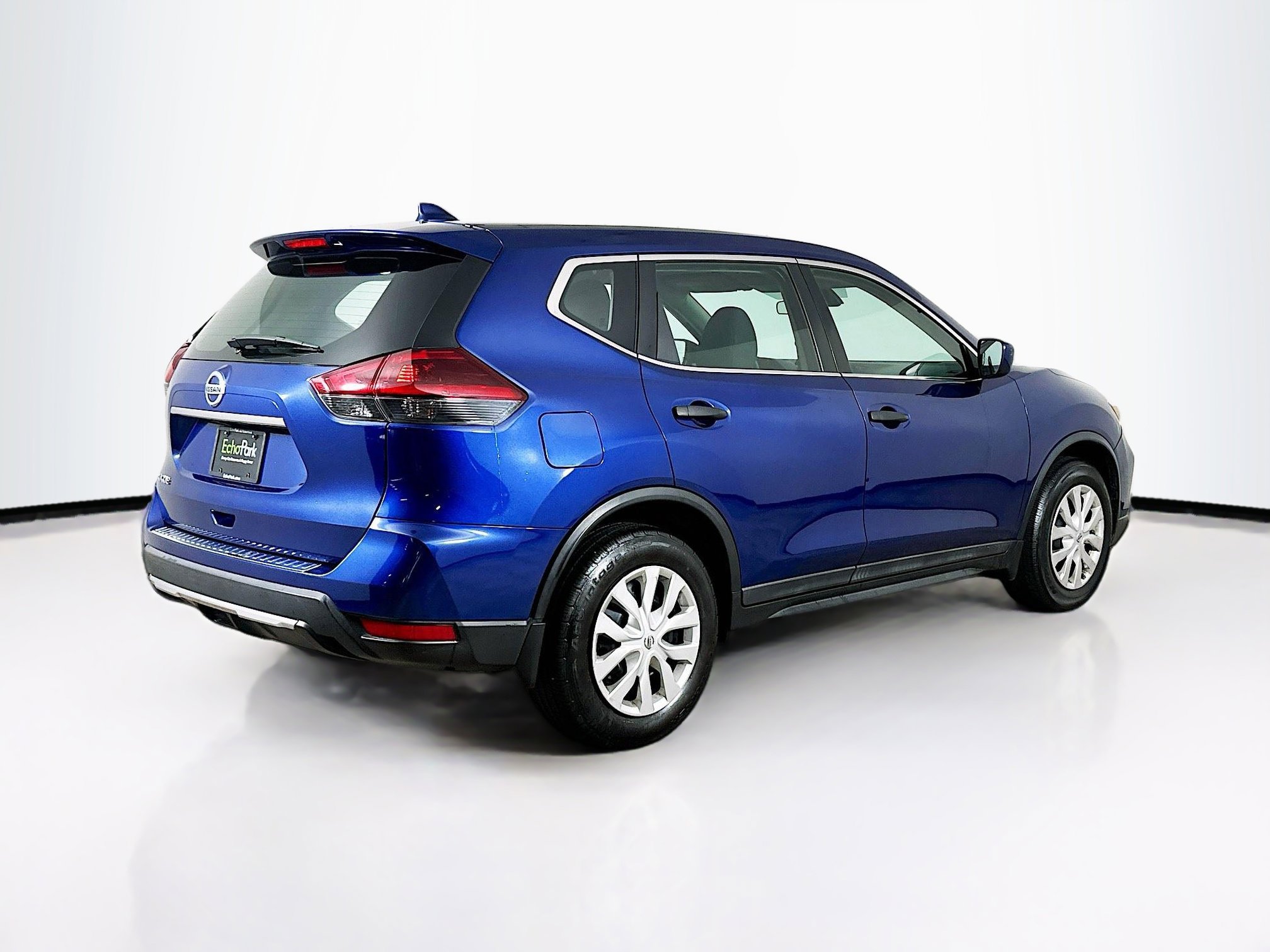 Used 2020 Nissan Rogue S FWD image 9