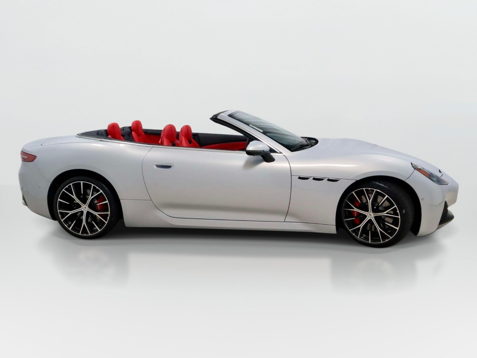 New 2026 Maserati GranCabrio Modena AWD/4WD image 6