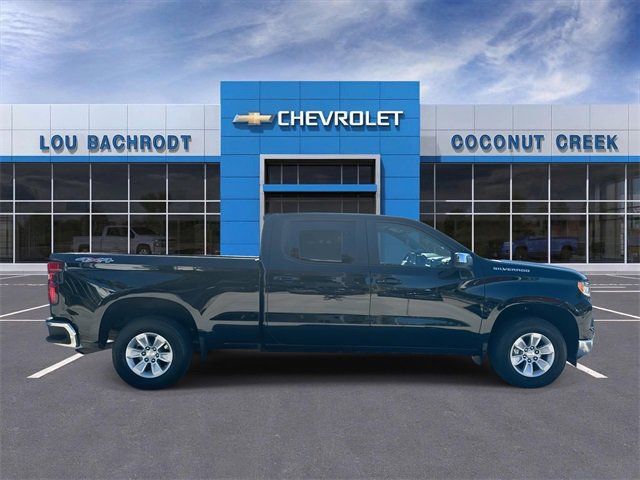Used 2023 Chevrolet Silverado 1500 LT w/ Protection Package image 9