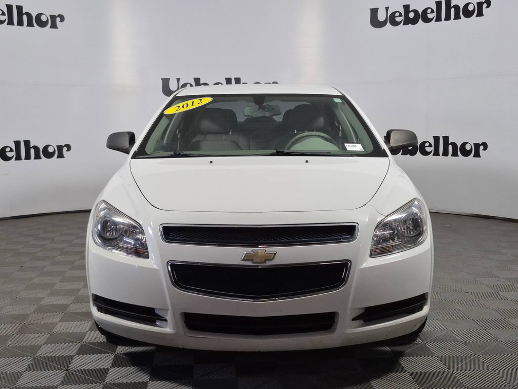 Used 2012 Chevrolet Malibu LS FWD image 2
