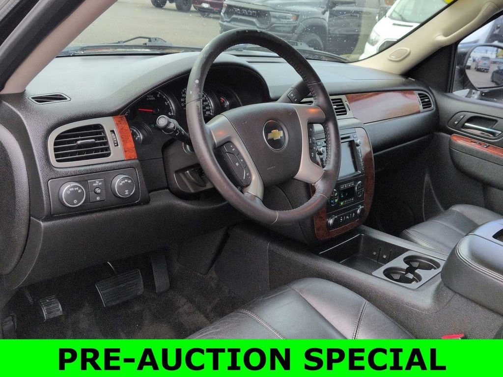 Used 2013 Chevrolet Tahoe LT w/ Luxury Package image 11