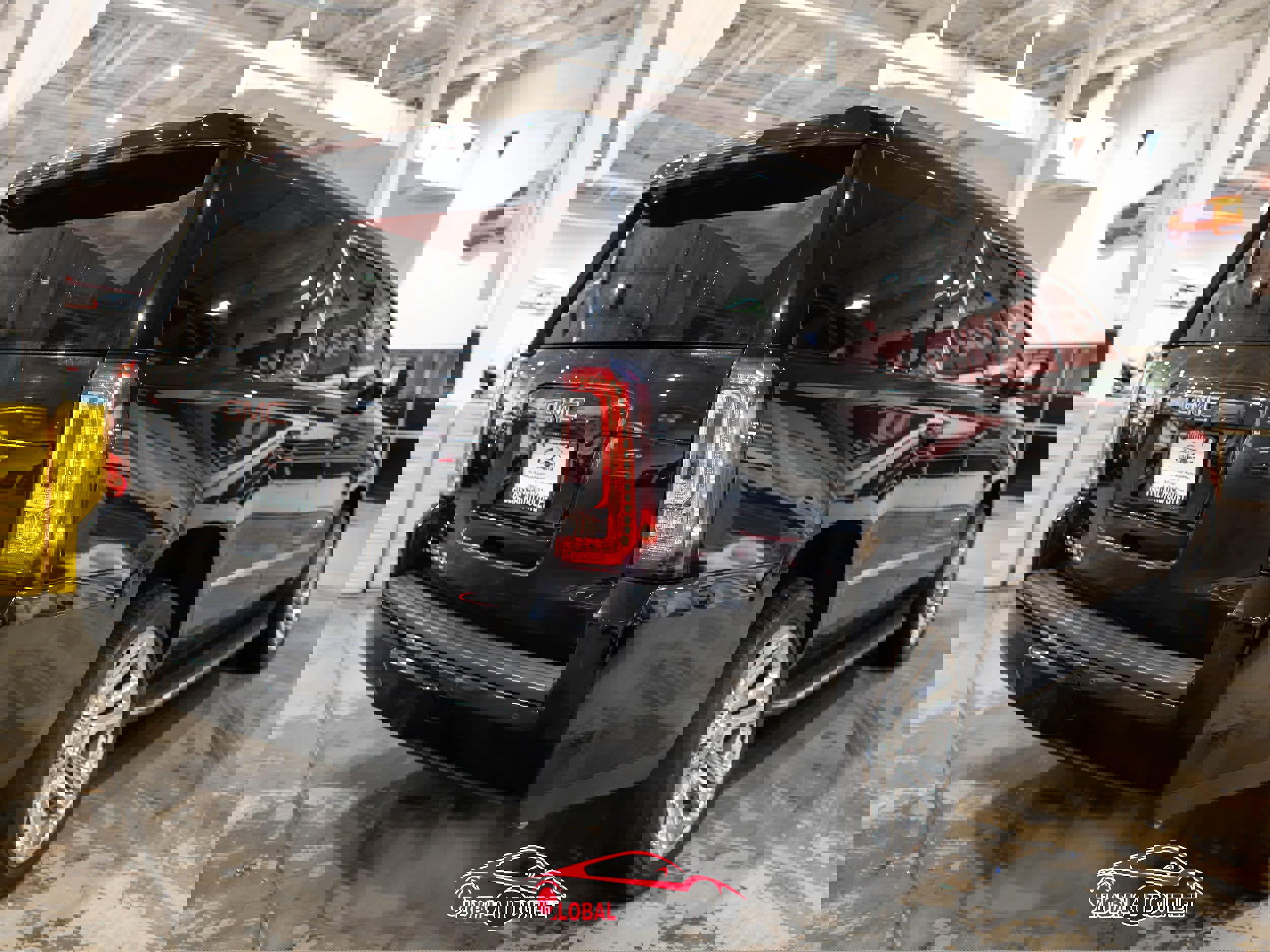 Used 2019 GMC Yukon XL SLT w/ Premium Edition image 7