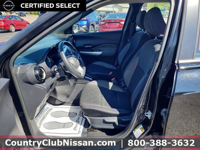Certified 2019 Nissan Kicks SV FWD image 11