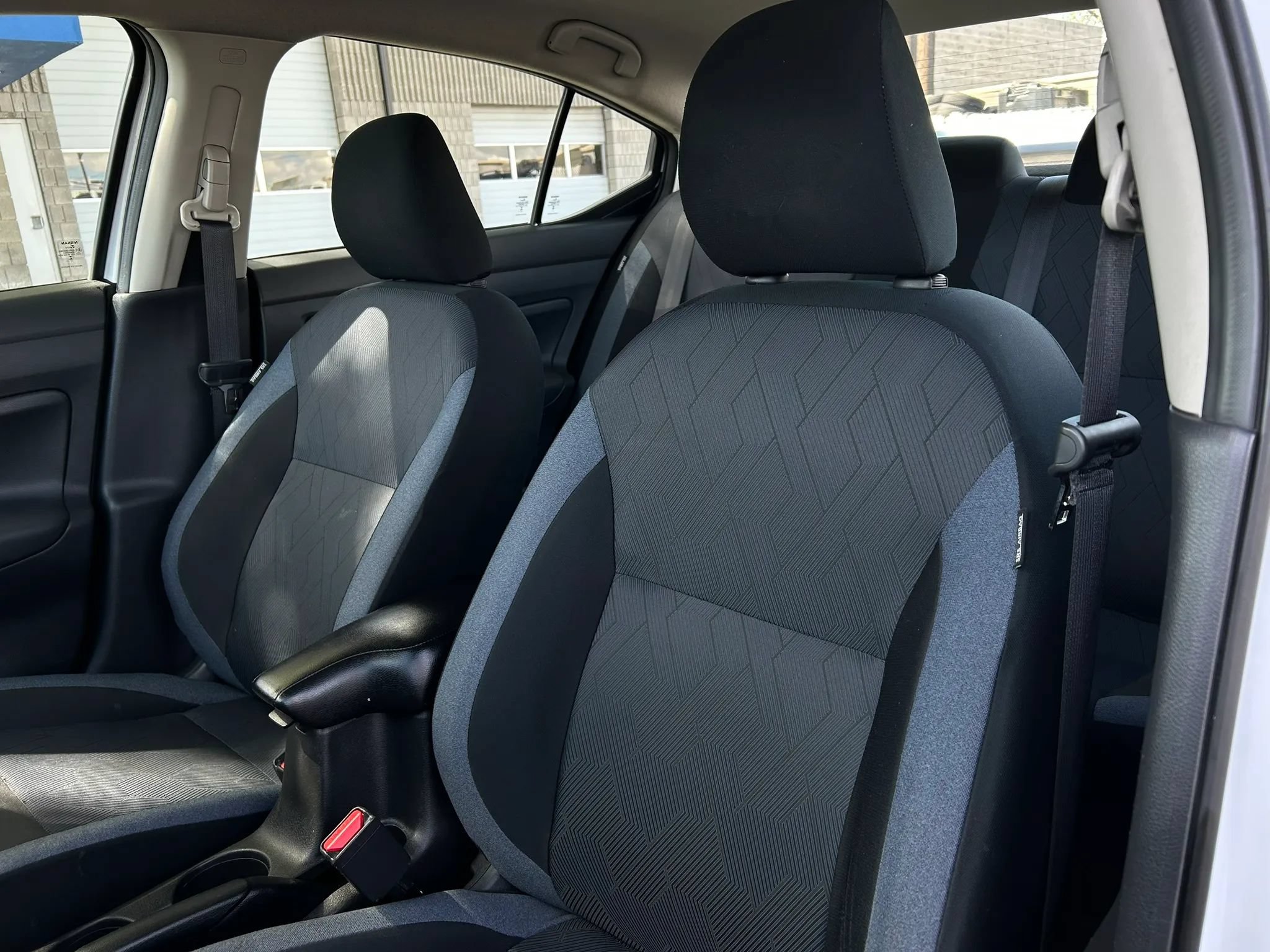 Used 2024 Nissan Versa SV w/ Trunk Package FWD image 9