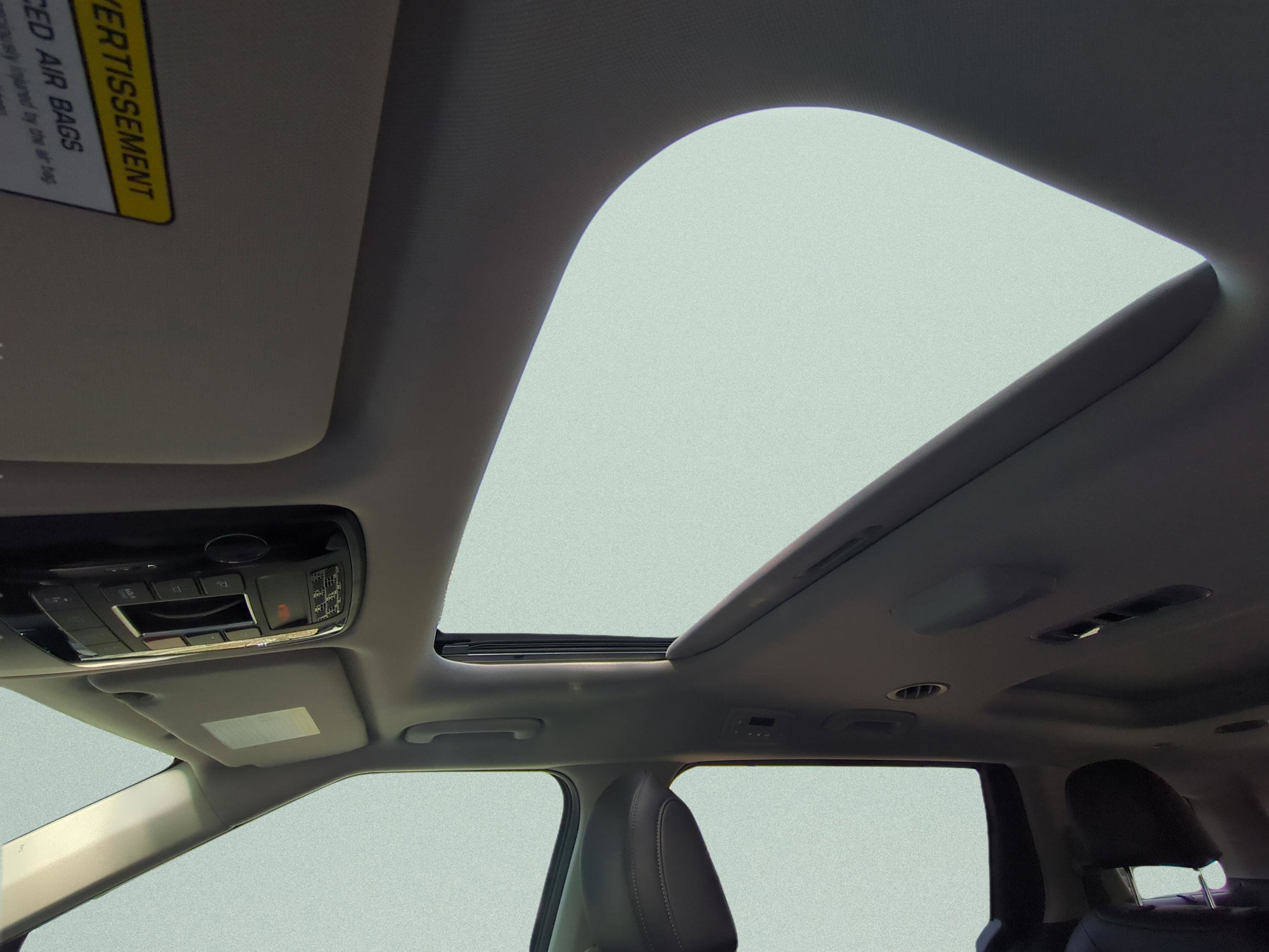 New 2026 Kia Carnival SX FWD image 19