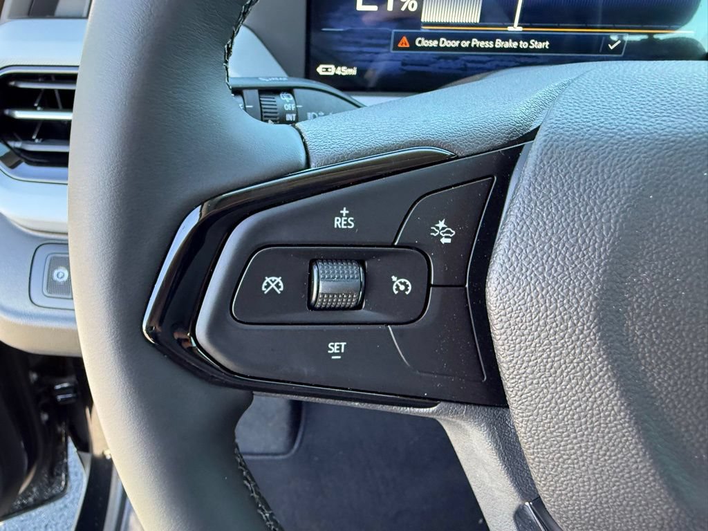New 2027 Chevrolet Bolt RS FWD image 23