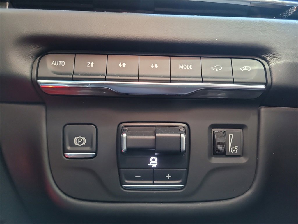 Used 2025 Cadillac Escalade ESV Sport Platinum image 30