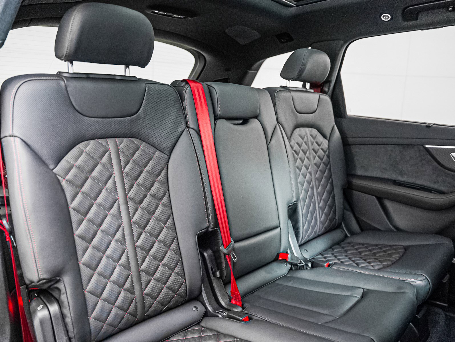 New 2026 Audi Q7 3.0T Prestige image 13