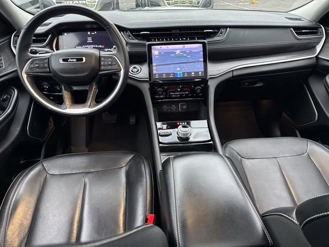 Used 2022 Jeep Grand Cherokee L Limited image 4