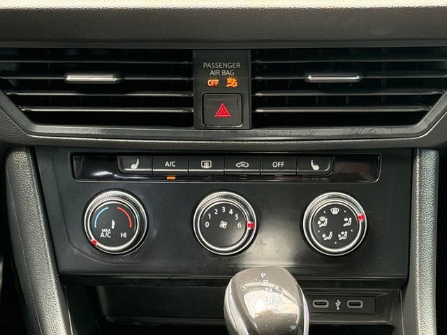 Certified 2024 Volkswagen Jetta Sport FWD image 18