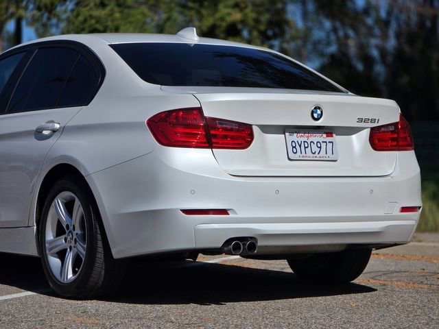 Used 2015 BMW 328i Sedan RWD image 11