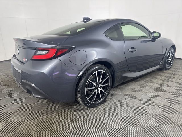 Used 2024 Toyota GR86 RWD image 3