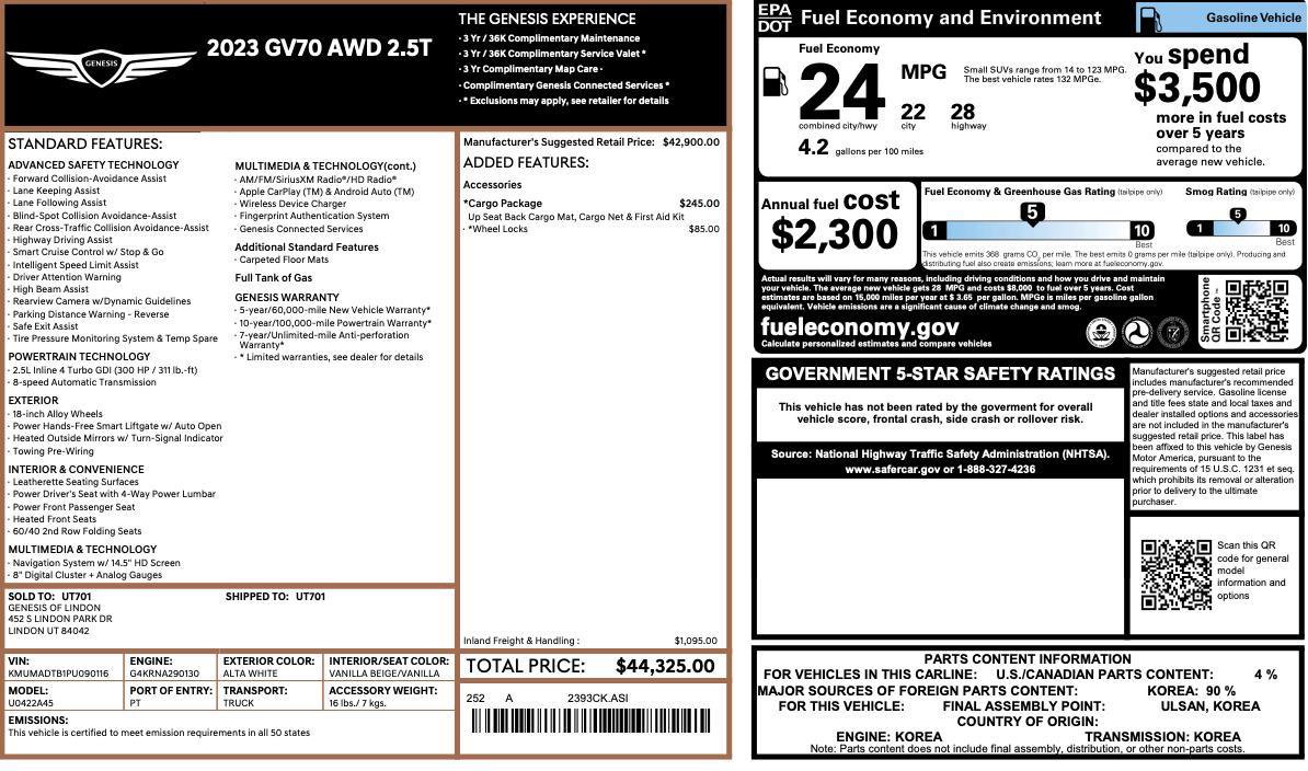 Used 2023 Genesis GV70 2.5T w/ Cargo Package image 5