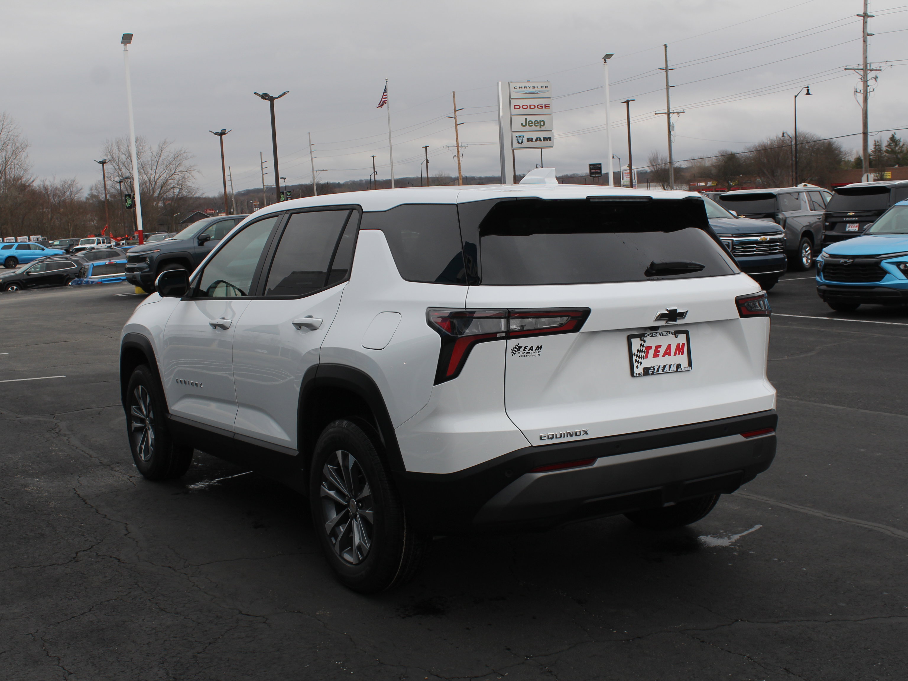 New 2026 Chevrolet Equinox LT w/ Safety and Technology Package image 5