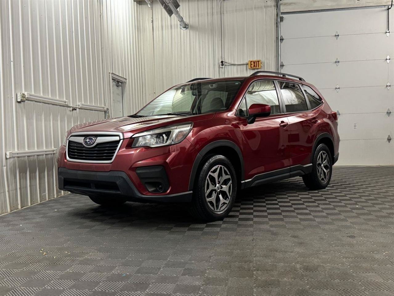 Used 2019 Subaru Forester Premium w/ All-Weather Package AWD/4WD image 1