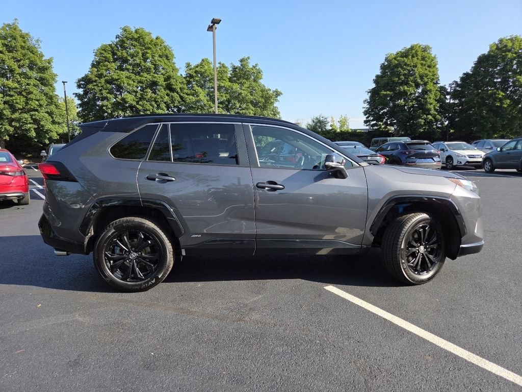 Used 2022 Toyota RAV4 XSE AWD/4WD image 24
