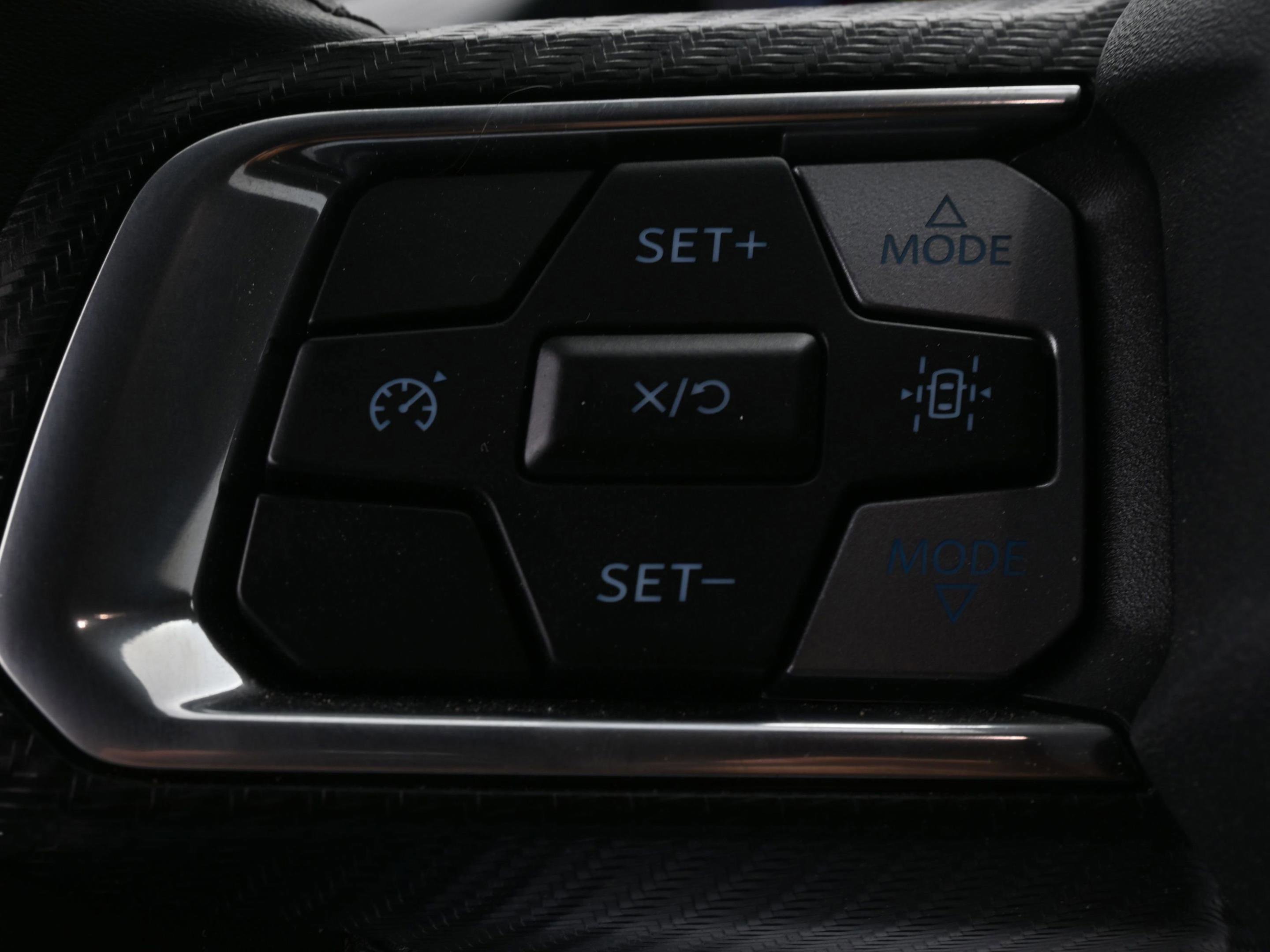 Used 2025 Ford Mustang EcoBoost image 38