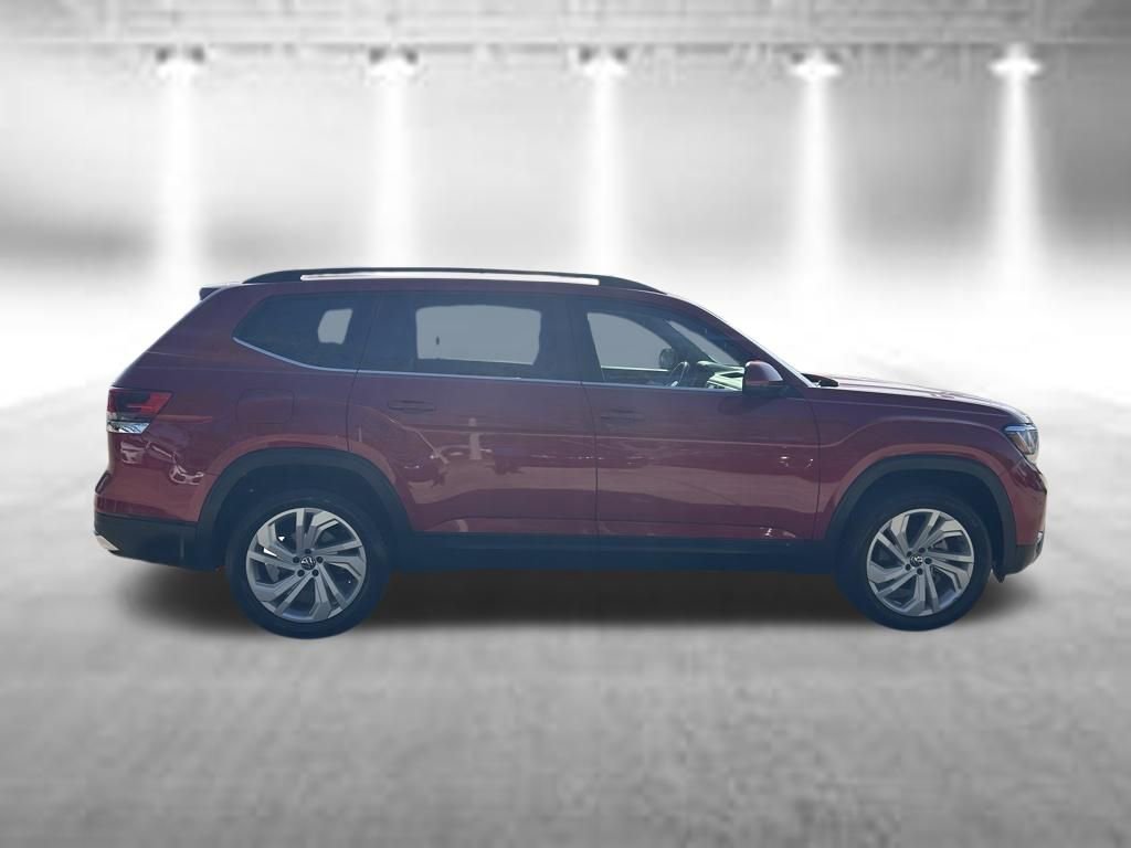 Used 2022 Volkswagen Atlas SE w/ Panoramic Sunroof Package FWD image 6