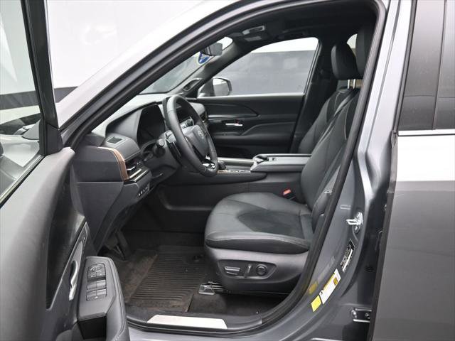 Certified 2026 Toyota Grand Highlander AWD Hybrid image 11